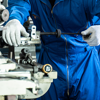 選べる日勤or夜勤専属の工場内での機械設備管理スタッフの求人の詳細
